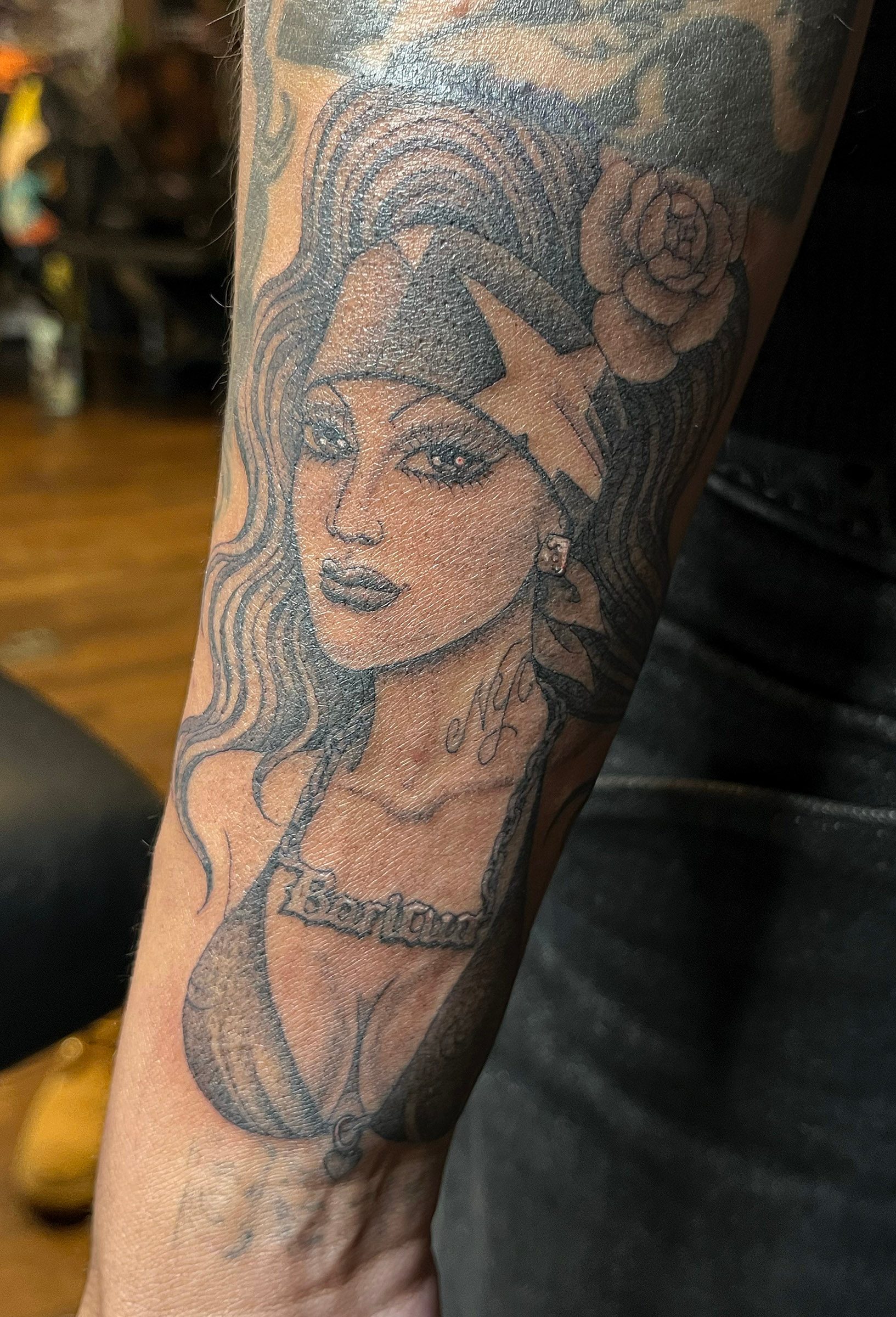 Image Alt /uploads/tattoo/small-scale/1785859271203-8.jpg